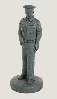 25" Policeman Statue